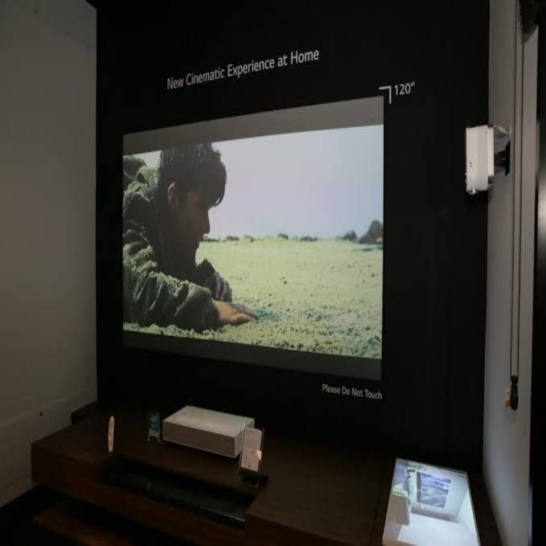 Ultra Hd (super fast ) Projector